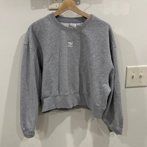 Adidas sweatshirt cropped